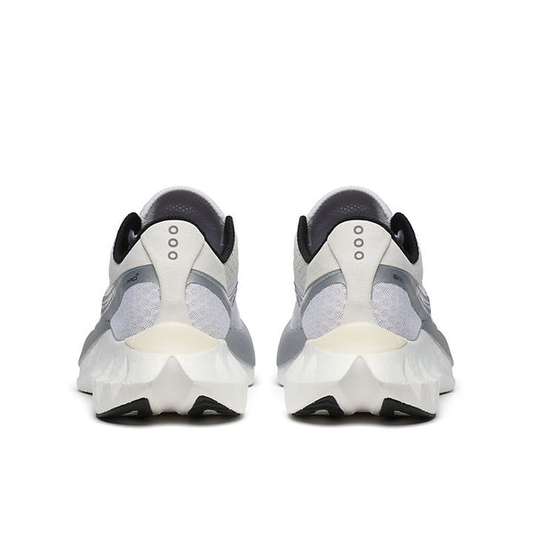 Saucony Men's Endorphin Pro 4, White/Silver