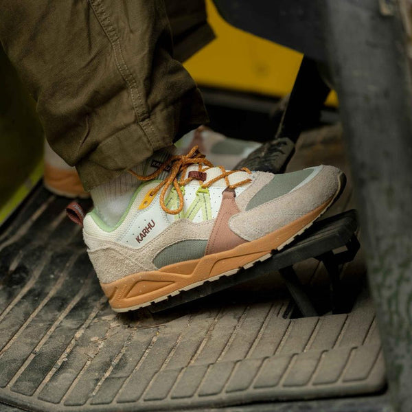Karhu Fusion 2.0 - Turtledove / Shadow Lime